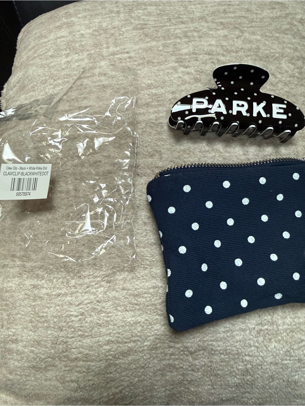 New Parke Black White Polka Dot Hair Claw Clip